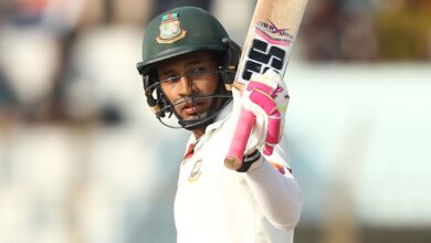 Mushfiqur Rahim celebrating his half-century in a Test match