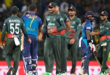 Bangladesh and Sri Lankan players shaking hands after the match