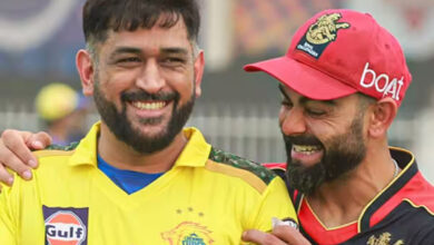 Dhoni and Kohli Together in IPL Match