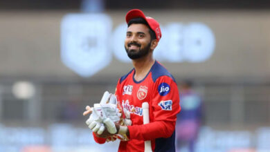 KL Rahul wicket-keeping in IPL match