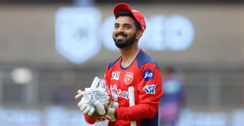 KL Rahul wicket-keeping in IPL match