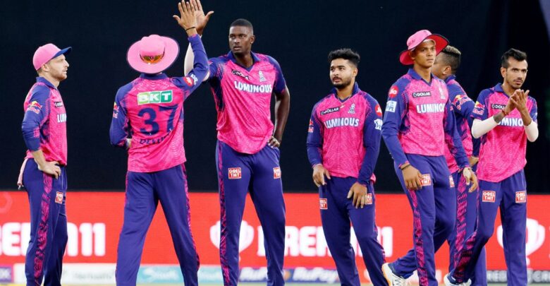 Rajasthan Royals players celebrating a wicket against DC in IPL 2024