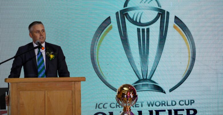 Chris Tetley and Claire Furlong announce their resignation from the ICC.