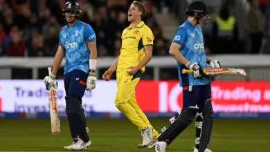 Cameron Green leaving the field due to back injury during Australia’s England tour