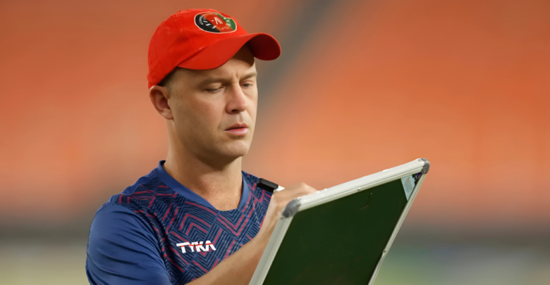 Afghanistan Cricket Board extends Jonathan Trott's contract until 2025.