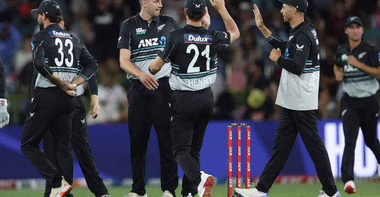 Jacob Duffy bowling during his match-winning spell against Sri Lanka in the T20I series.