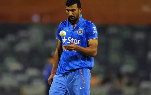 Rishi Dhawan announces his retirement from Indian limited-overs cricket.