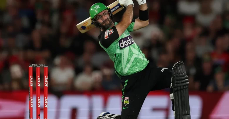 Glenn Maxwell celebrates his unbeaten 76-run knock as Melbourne Stars secure a playoff spot in BBL 2025.