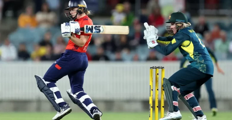 Heather Knight’s brilliant knock in a rain-affected T20 match.