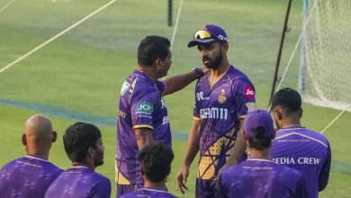 Ajinkya Rahane strategizing with the Kolkata Knight Riders team ahead of IPL 2025.