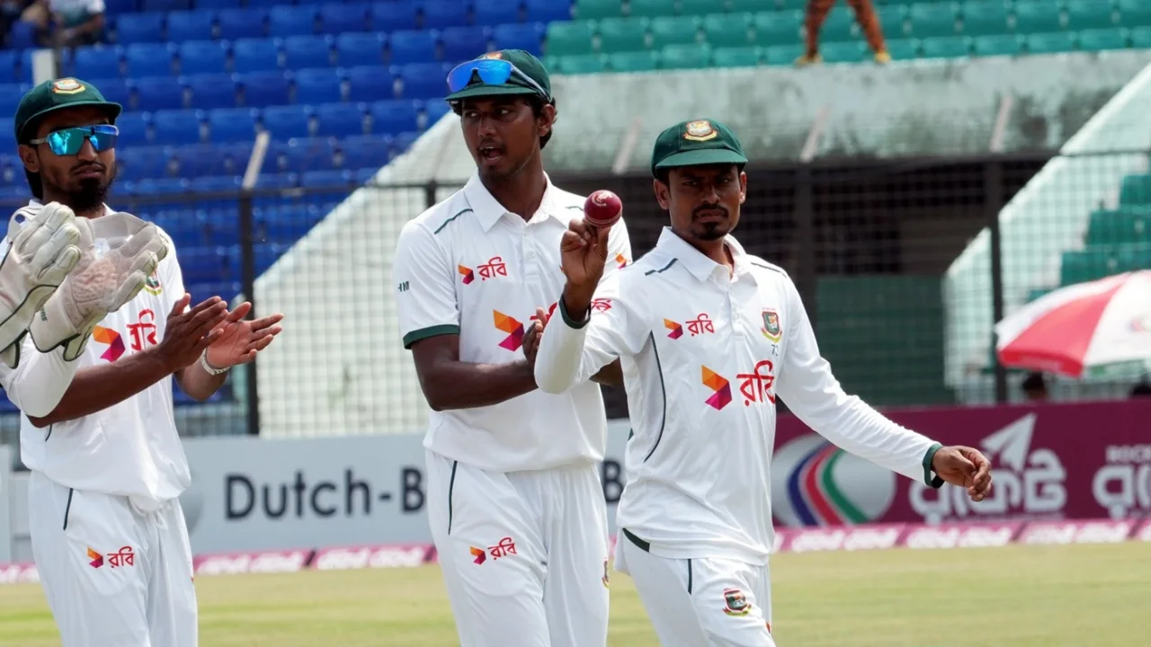 Bangladesh spinners dominate Zimbabwe in second Test