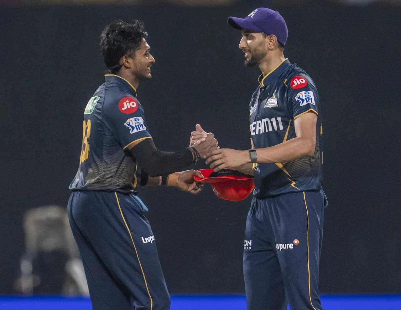 prasidh krishna takes 2 wickets for gujarat titans against srh