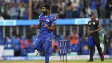 Jasprit Bumrah delivers a crucial spell swinging the momentum for Mumbai Indians