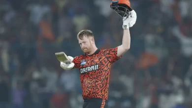 Heinrich Klaasen celebrates after scoring a 37-ball century against KKR in IPL 2025