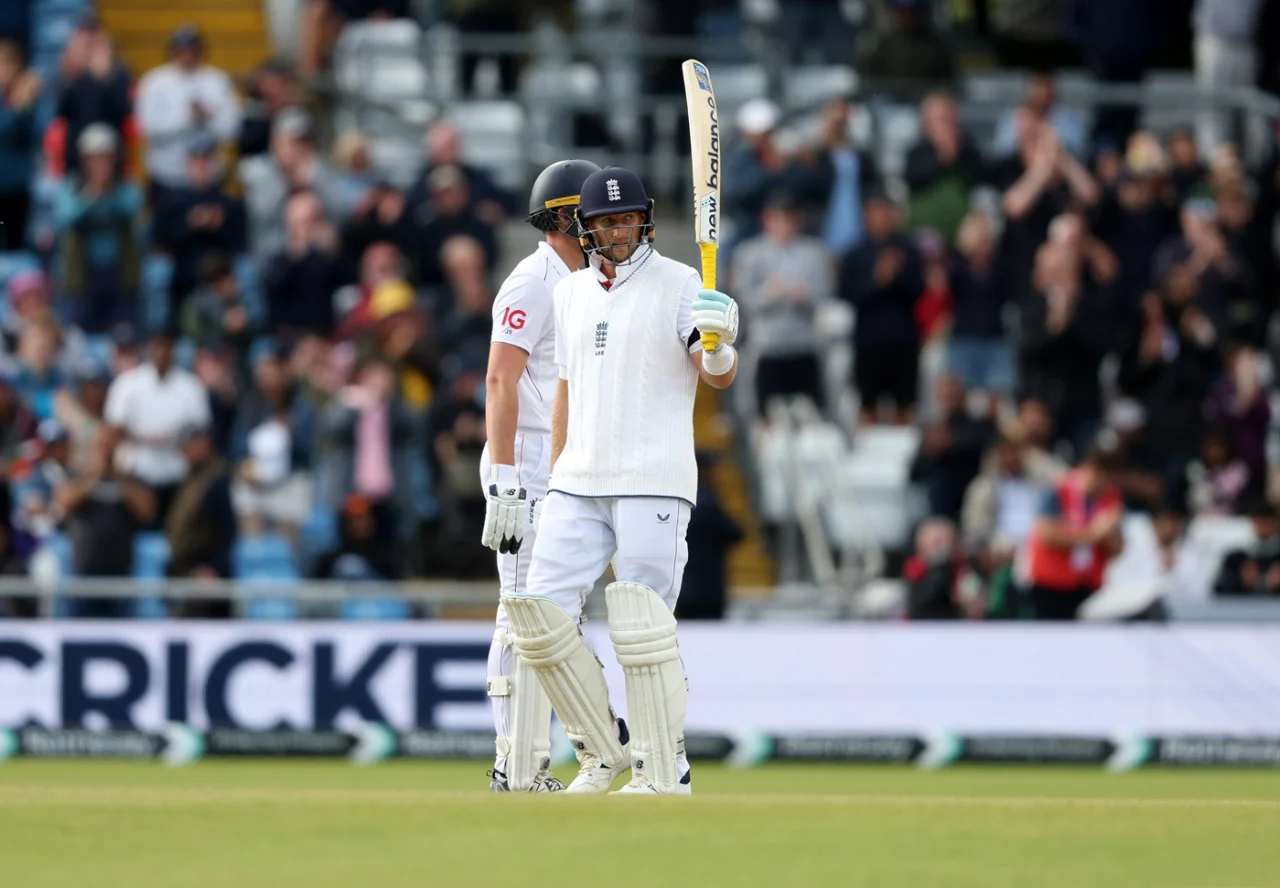 joe root and jamie smith batting together to win test match for england