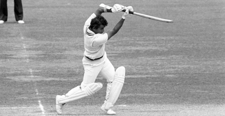 sunil gavaskar celebrates reaching 10000 test runs during india vs pakistan in ahmedabad