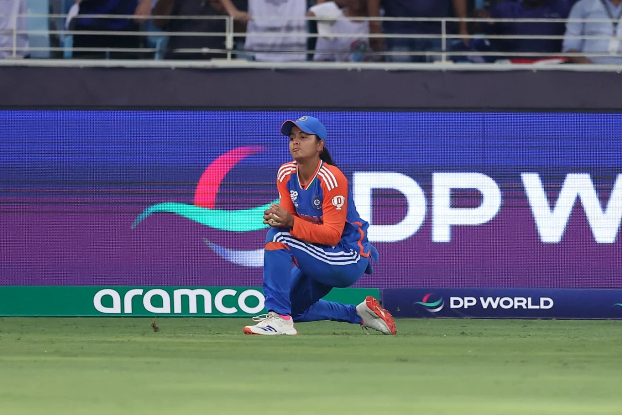 shreyanka patil included in t20 squad for india a tour of australia