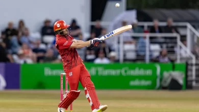 phil salt’s bat undergoes on-field gauge test during vitality blast match