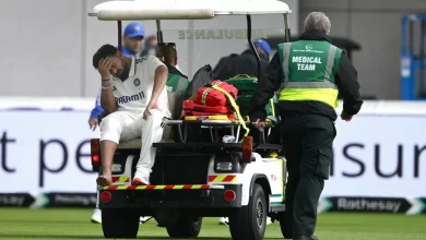 rishabh pant taken off the field on a buggy after painful foot injury against england